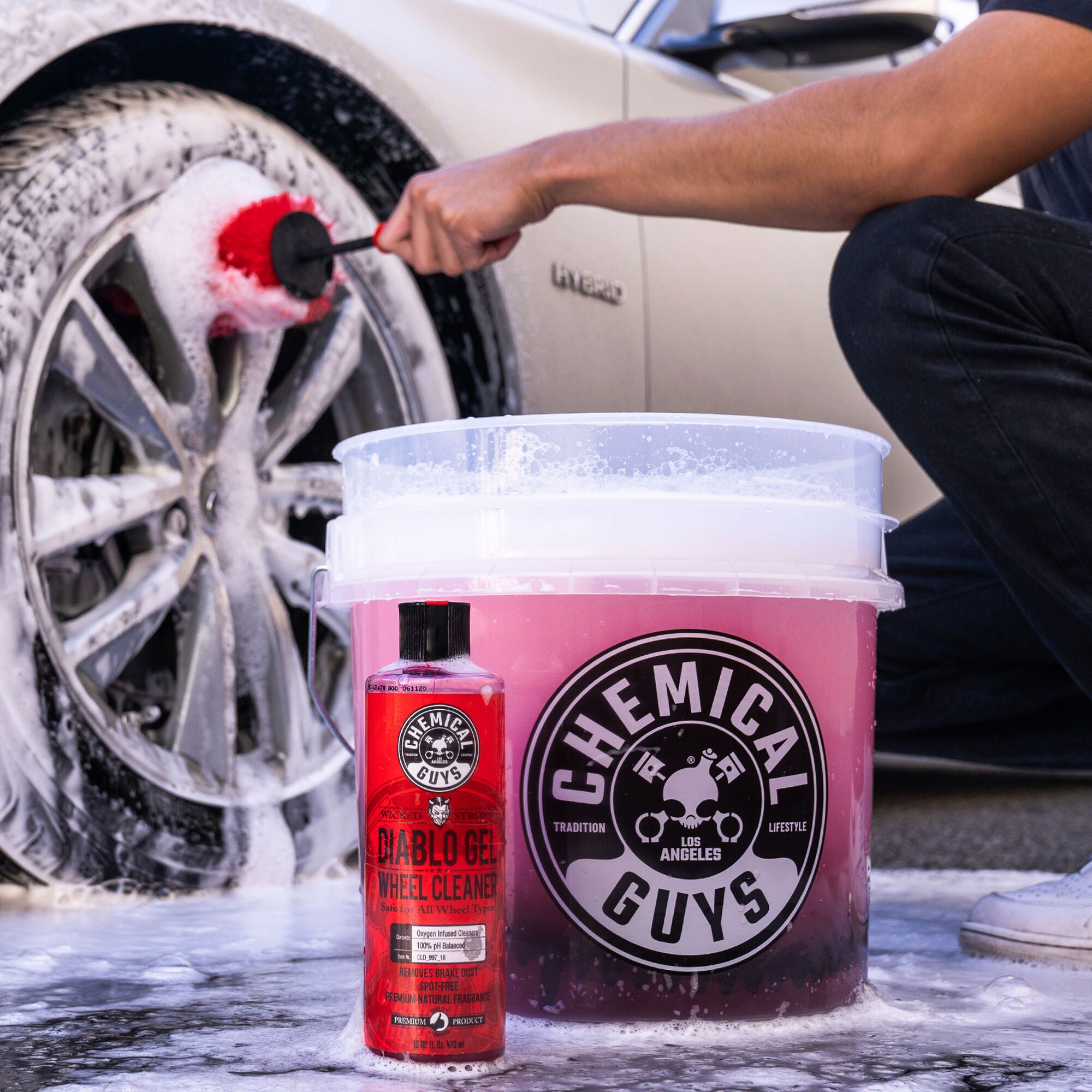 Heavy Duty Ultra Clear Detailing Bucket. 4.25 Gal - Image 4